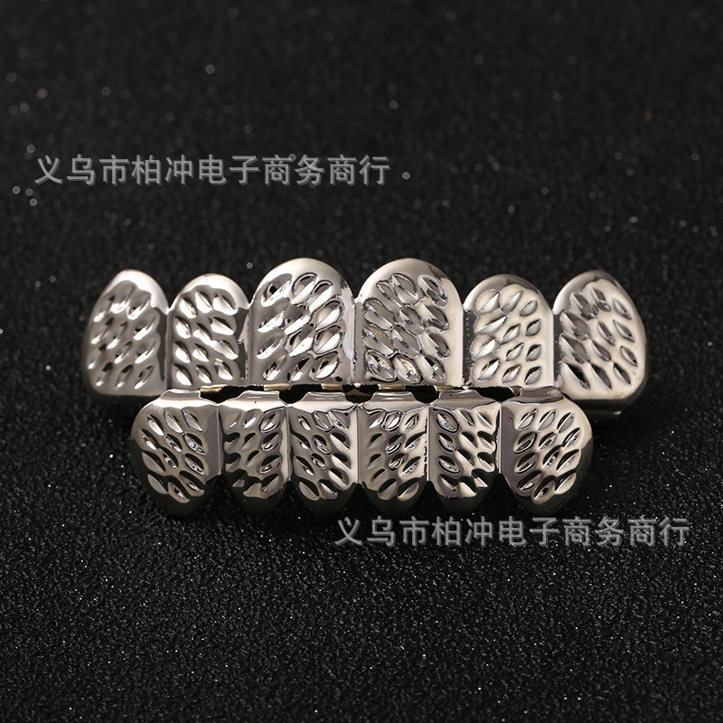 Factory direct sales of 18k gold-plated 6-toothed vampire dentures carved leopard print metal hip-hop braces for Halloween decoration Specification drawing