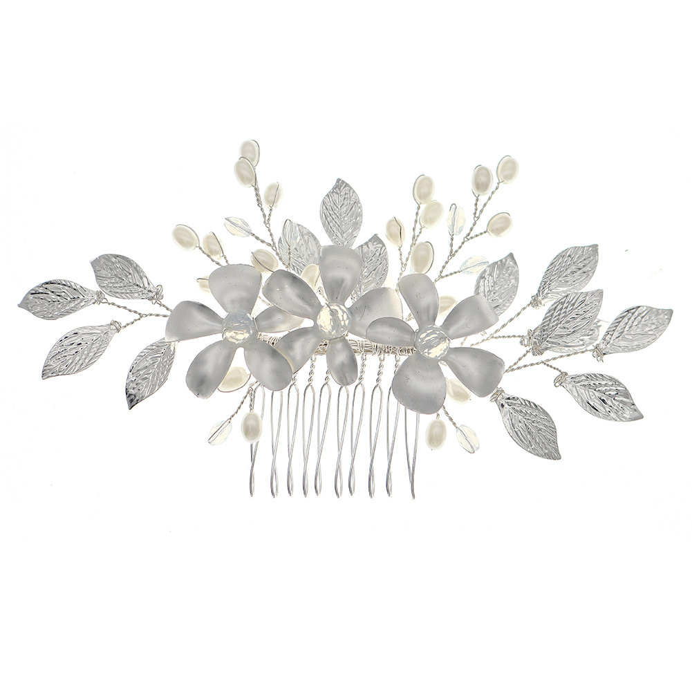 Korean forest-style bride headwear, hand-combed wedding updo, pearl crystal hair accessory, alloy flower and leaf hair comb Item Picture