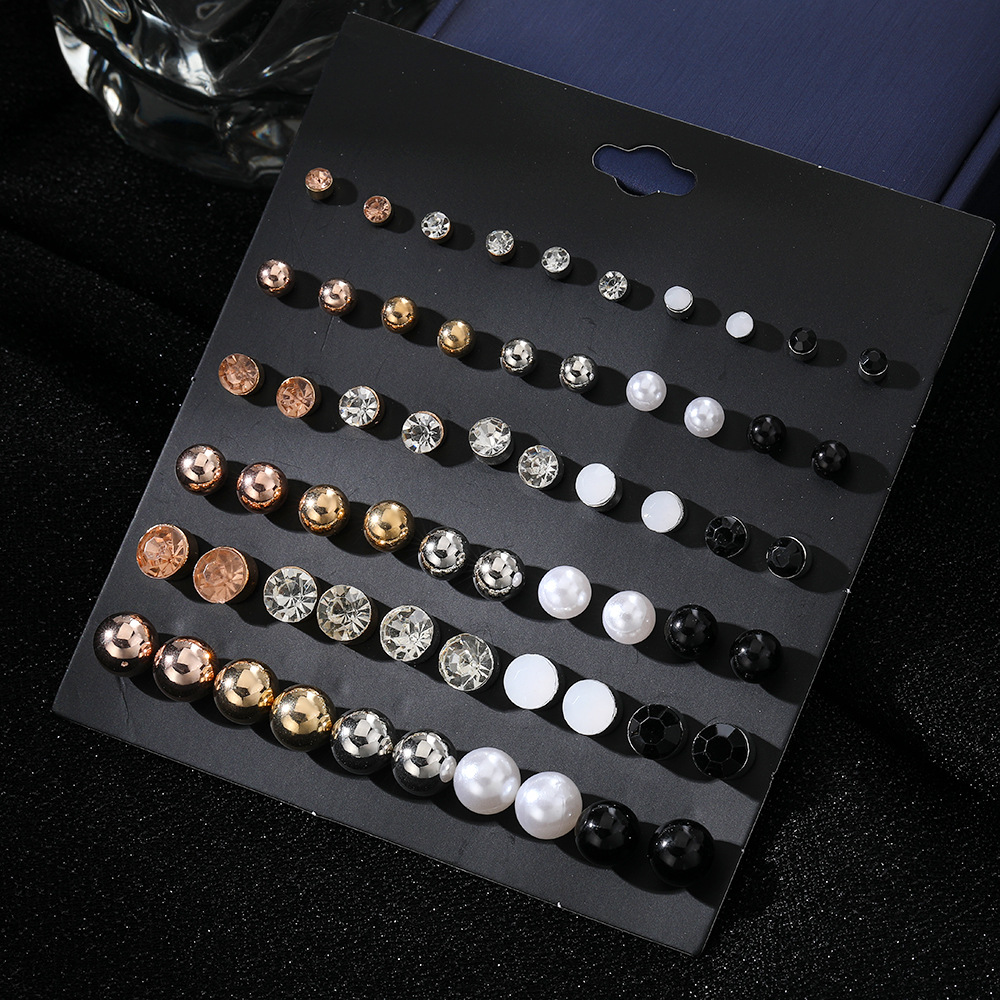 New cross-border pearl stud earrings from Europe and America, creative, simple and retro. 30-pair set of artificial pearl embedded diamond stud earrings Specification drawing