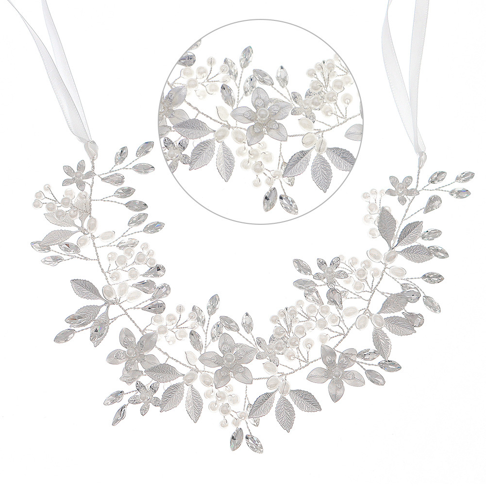 Korean-style pearl headwear, handcrafted flower wedding headwear, Hanfu hair band, Xiuhe evening dress hair accessory, retro bride hair band Application Scenario