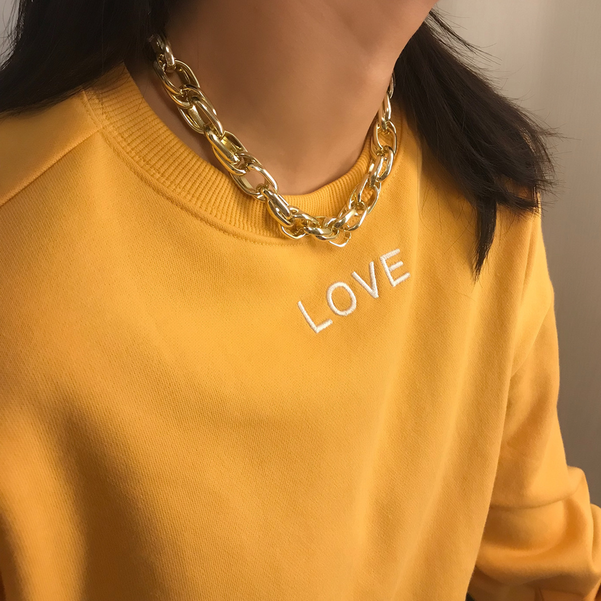 European and American cross-border accessories, punk retro, versatile short necklaces, women's simple twisted thick chain, personalized necklace Specification drawing
