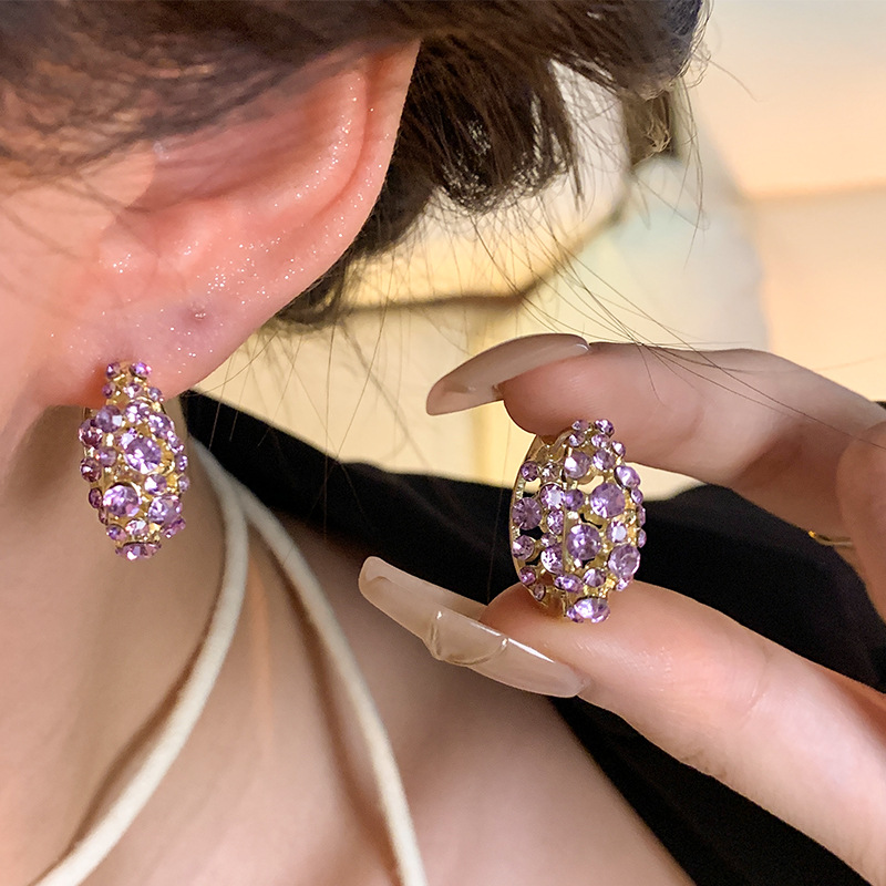 Super fairy-like purple full-diamond zircon earrings, a trendy and fashionable in-style ear ring, with a unique and high-end feel. Wholesale of earrings details Picture