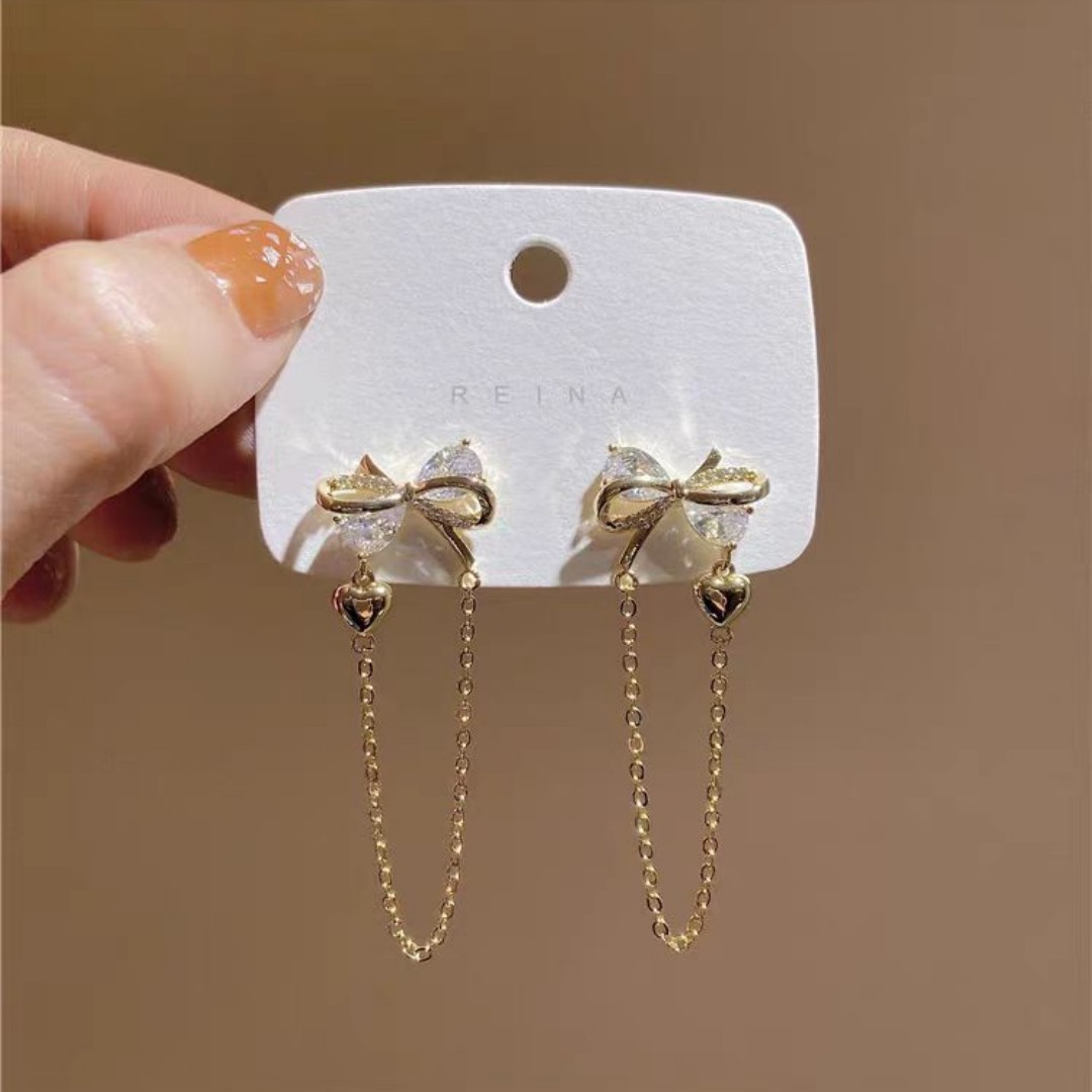 Light luxury, high-end and versatile, long tassel stud earrings with sparkling diamonds, bows, women's ins style, super ethereal and gentle earrings Specification drawing