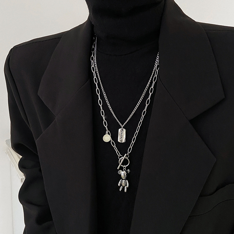 Sweet and cool bear double-layer silver long sweater chain, women's light luxury and niche design sense, high street trend men's necklace Specification drawing