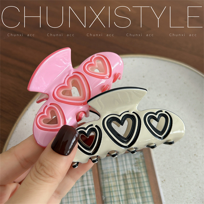 jennie's same style Barbie bow gripper, 2024 new semi-tied hair clip, a high-end shark clip at the back of the female head Application Scenario