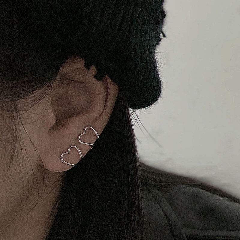 Simple heart-shaped ear clips for women without ear piercings, ins earrings, women's temperament, cold style, personality, geometric retro, women without ear piercings full figure
