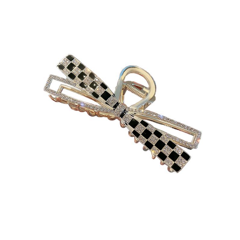 The bow water diamond checkerboard design gives a sense of a large amount of hair at the back of the head. The shark clip is a large and elegant metal hair clip for women Item Picture