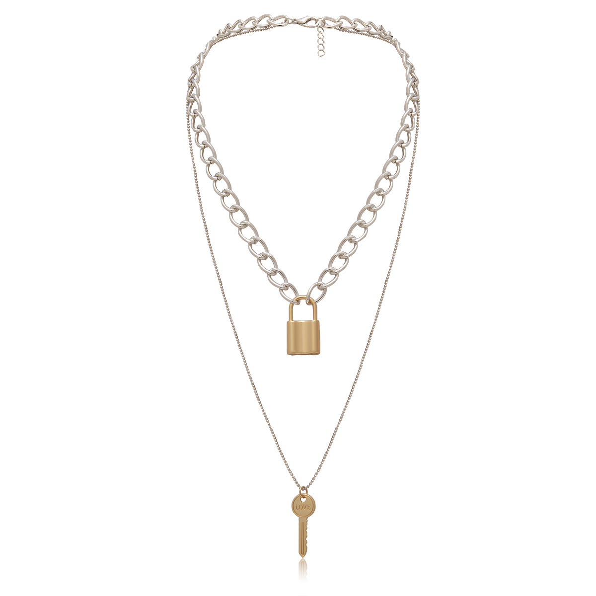 European and American cross-border jewelry, creative and fashionable geometric elements, versatile necklaces, retro key lock-shaped pendants, necklaces for women Application Scenario