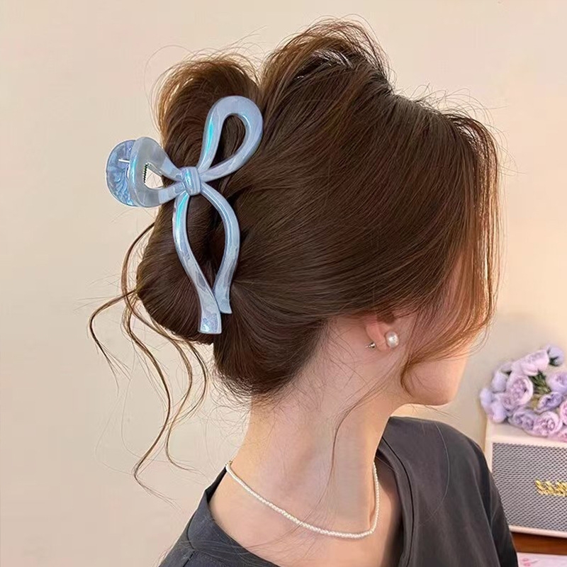 Pearlescent ribbon bow clip for women with a high-end look 2025 new large shark clip with a generous amount of hair at the back of the head full figure