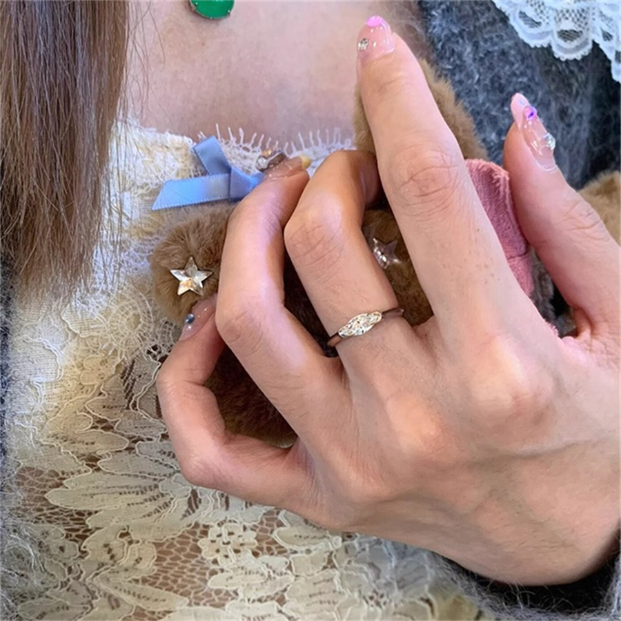 Korean version horse eye diamond ring, S925 sterling silver, high-end, light luxury, versatile and fashionable ring, niche design index finger ring Item Picture