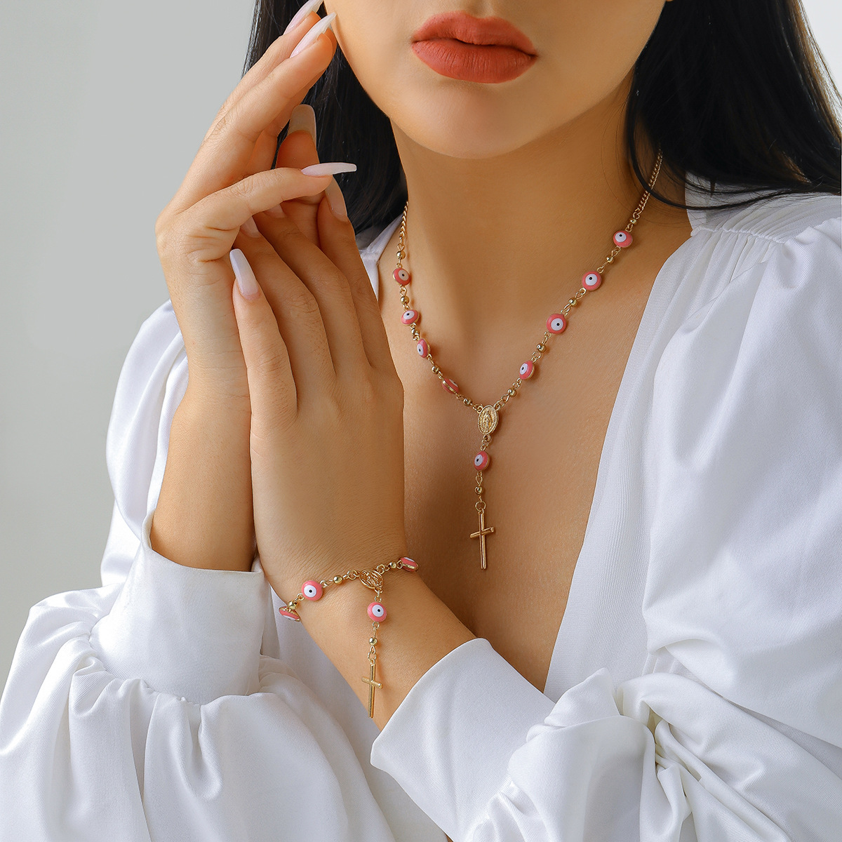 European and American cross-border jewelry, Bohemian style evil eye chain necklace, retro niche cross necklace details Picture