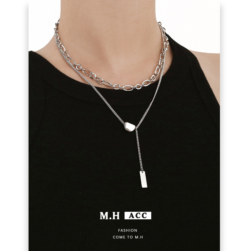 Original design geometric necklace for women, light luxury, simple and versatile collarbone chain, European and American Internet celebrity commuter style necklace, with a sense of high-end details Picture