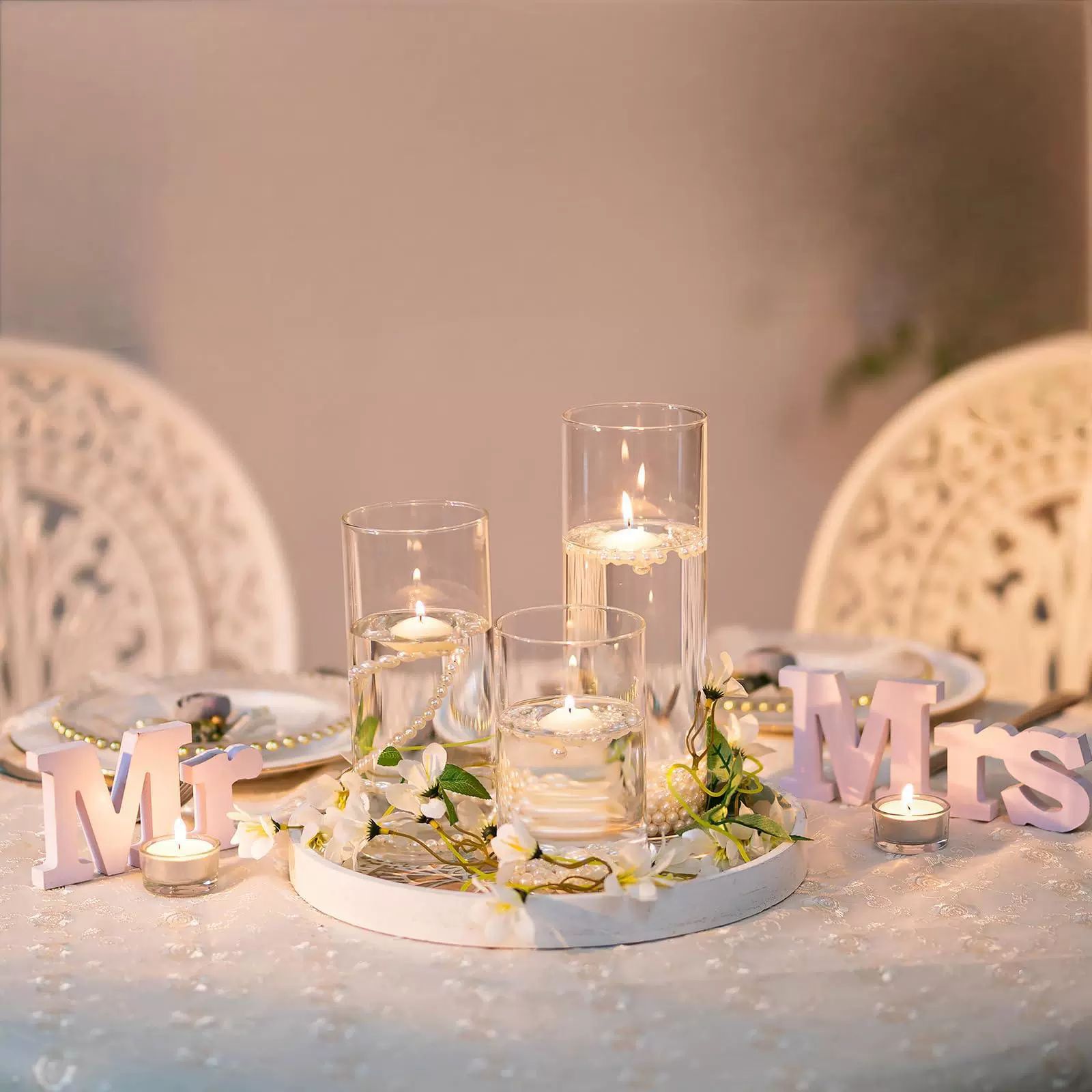 Candle cups, glass vases, transparent home hydroponic glassware, wedding atmosphere decoration, candle windproof empty cups Application Scenario