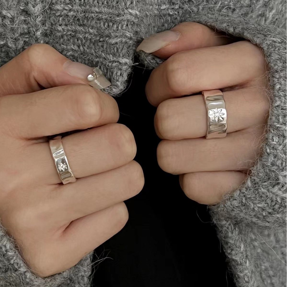 Simple couple rings, plain bezel starlight zircon diamond ring, women's niche design, high-end feel, 2023 new trend full figure
