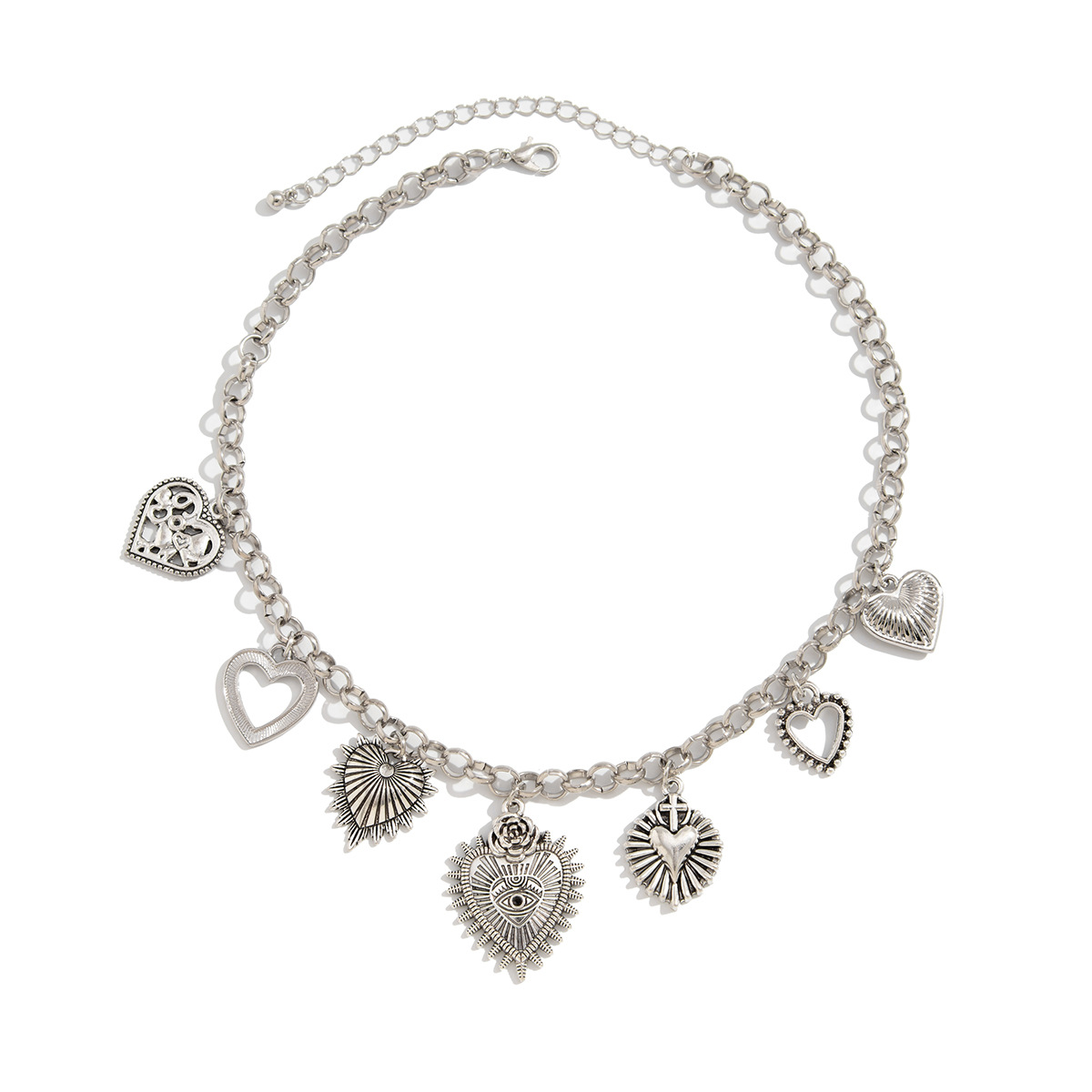 European and American cross-border jewelry, sweet love heart hollowed-out pendant necklace, female punk Instagram heart-shaped metal collarbone chain Item Picture