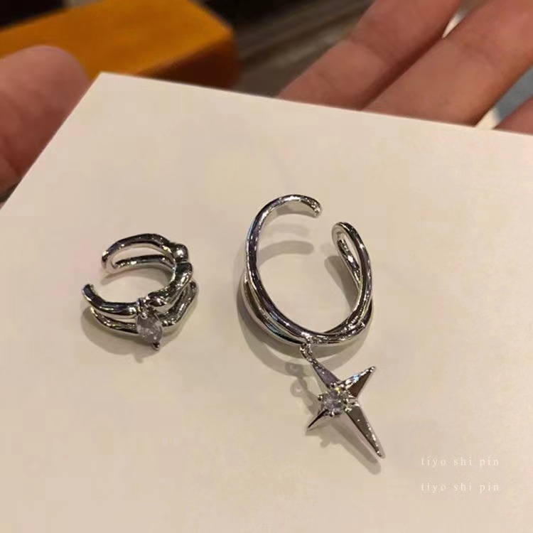 The new 2025 personalized geometric cold style ear bone clip for women, with a trendy and niche ins design sense, is a no-ear hole ear clip details Picture