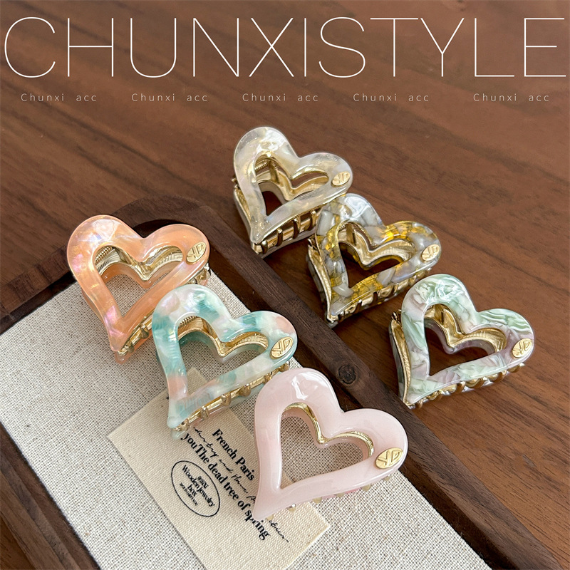YD small hair clips, acetate hair clips, heart-shaped back of the head, shark clips, half-tied hair clips, retro French style, Internet celebrity Specification drawing