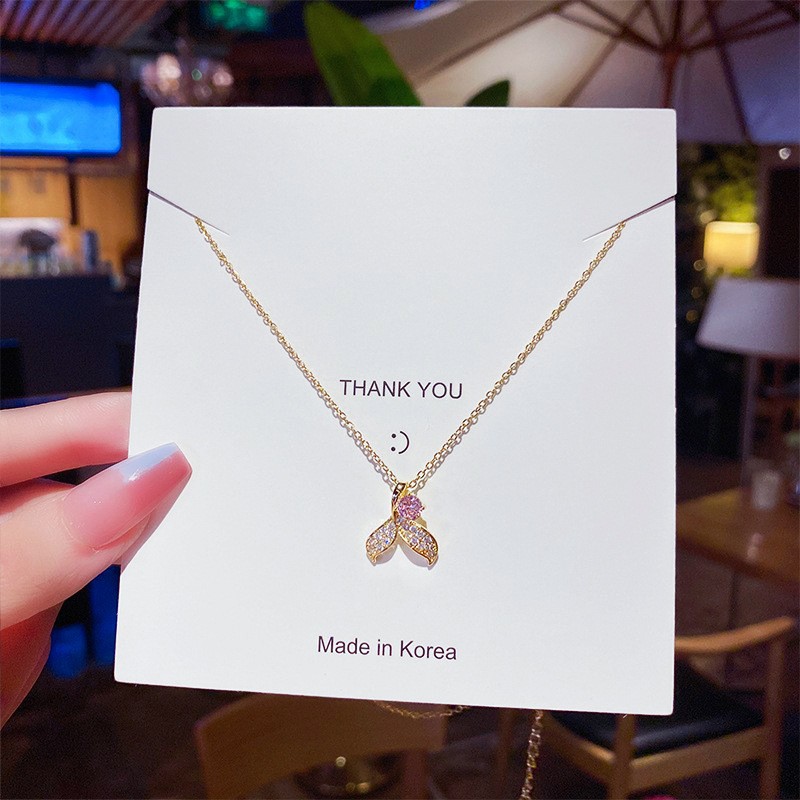 Wholesale 18K genuine gold titanium steel fishtail necklace from Japan and South Korea, non-fading women's necklace, fashionable and trendy collarbone chain Application Scenario
