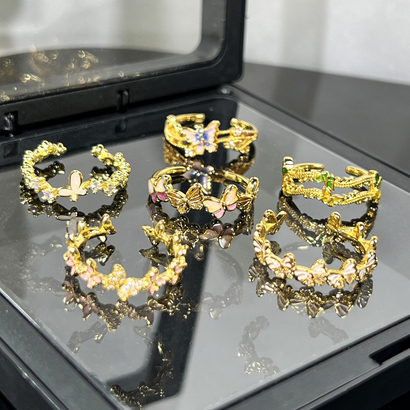 2025 New niche design enamel gold butterfly opening ring, a sweet, cool and cold style exquisite and elegant ring for women full figure