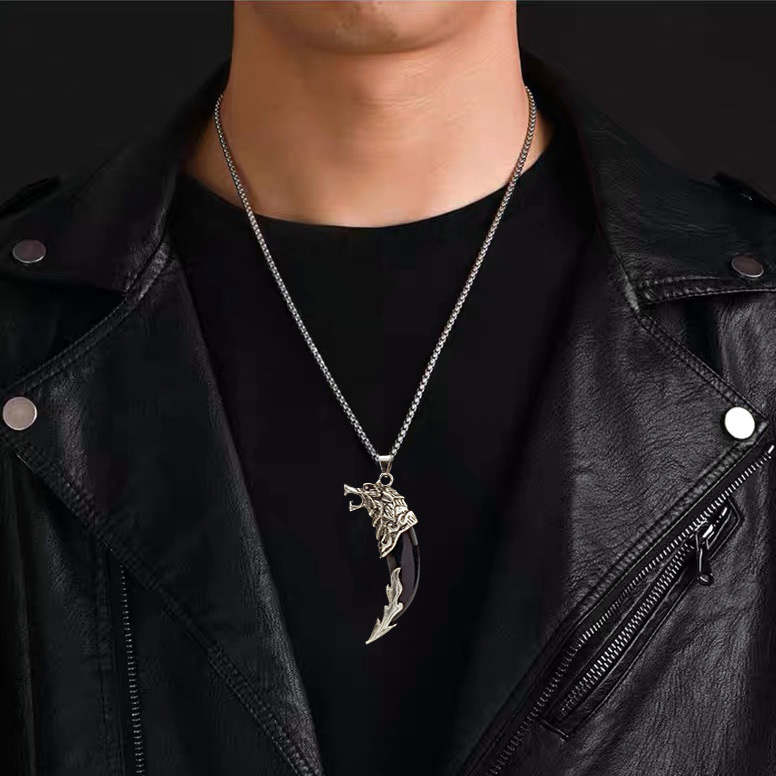 Cross-border powerful Wolf tooth men's necklace, personalized European and American dog tooth pendant, stainless steel cool and trendy chain accessory details Picture