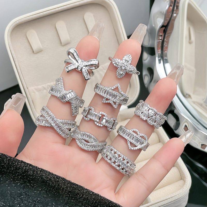 A new cross-border bestseller, fashionable open-cut diamond ring for women, with a touch of European and American light luxury and high-end geometric full diamond ring Application Scenario