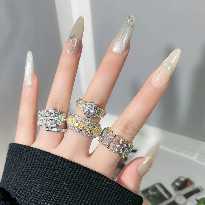 Spring new two-color heavy industry full diamond retro open ring, women's light luxury and high-end, court-style quality index finger ring Specification drawing