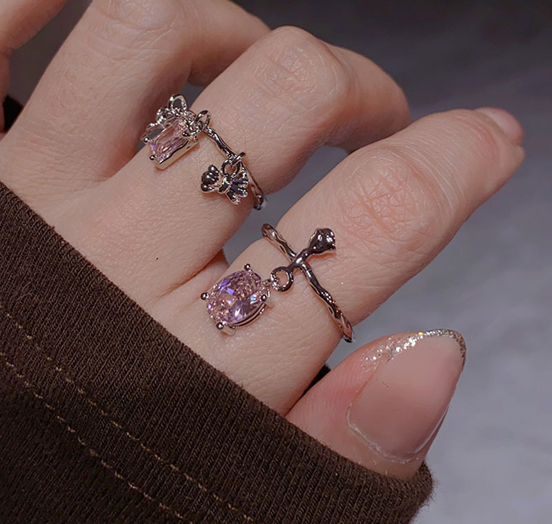 Pink diamond zircon sweet and cool open ring for women's Instagram cold style new trendy street fashion and personality food ring Application Scenario