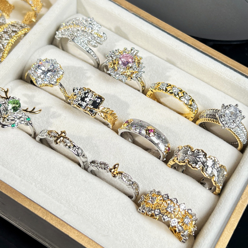 A mid-style lace hollowed-out two-color open ring for women, exuding a sense of light luxury and high-end sophistication, with a luxurious and elegant touch and a niche design Application Scenario