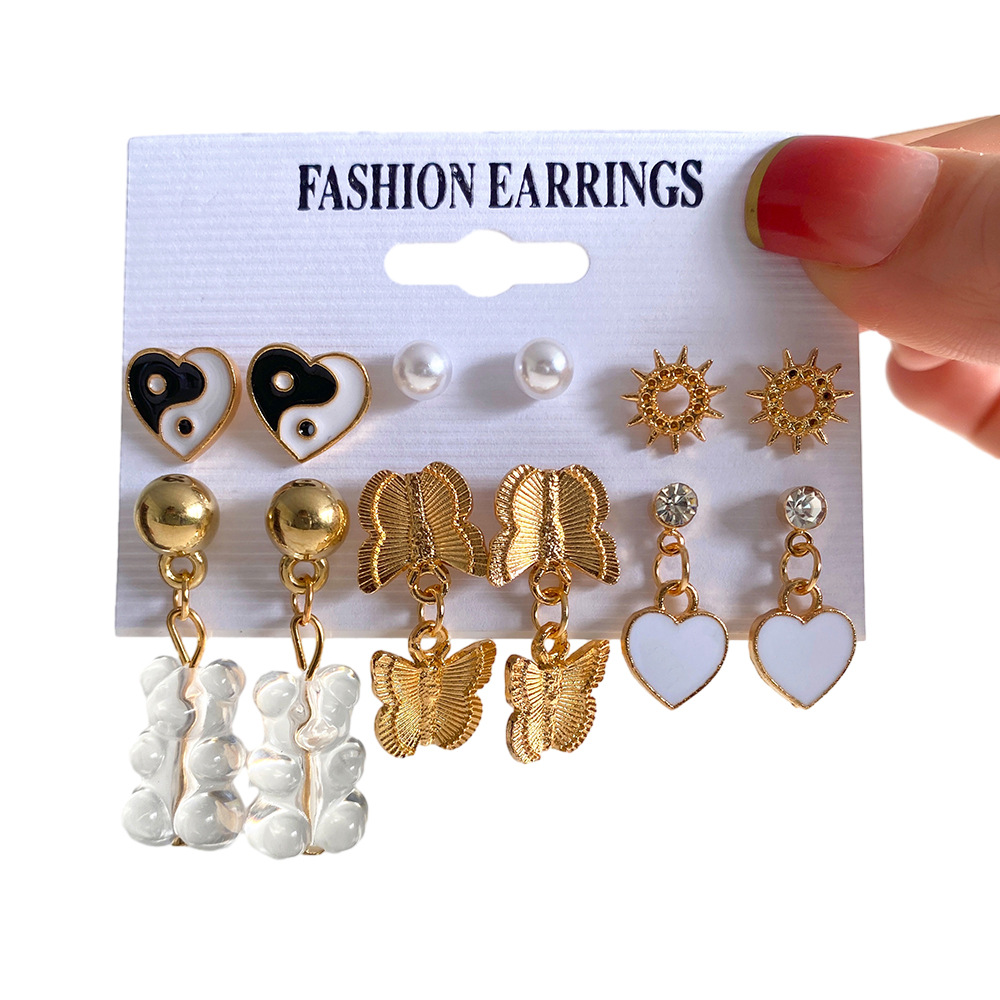 Wholesale of popular C-shaped earrings from Europe and America, creative retro butterfly heart-shaped circle earrings set of six pieces Item Picture