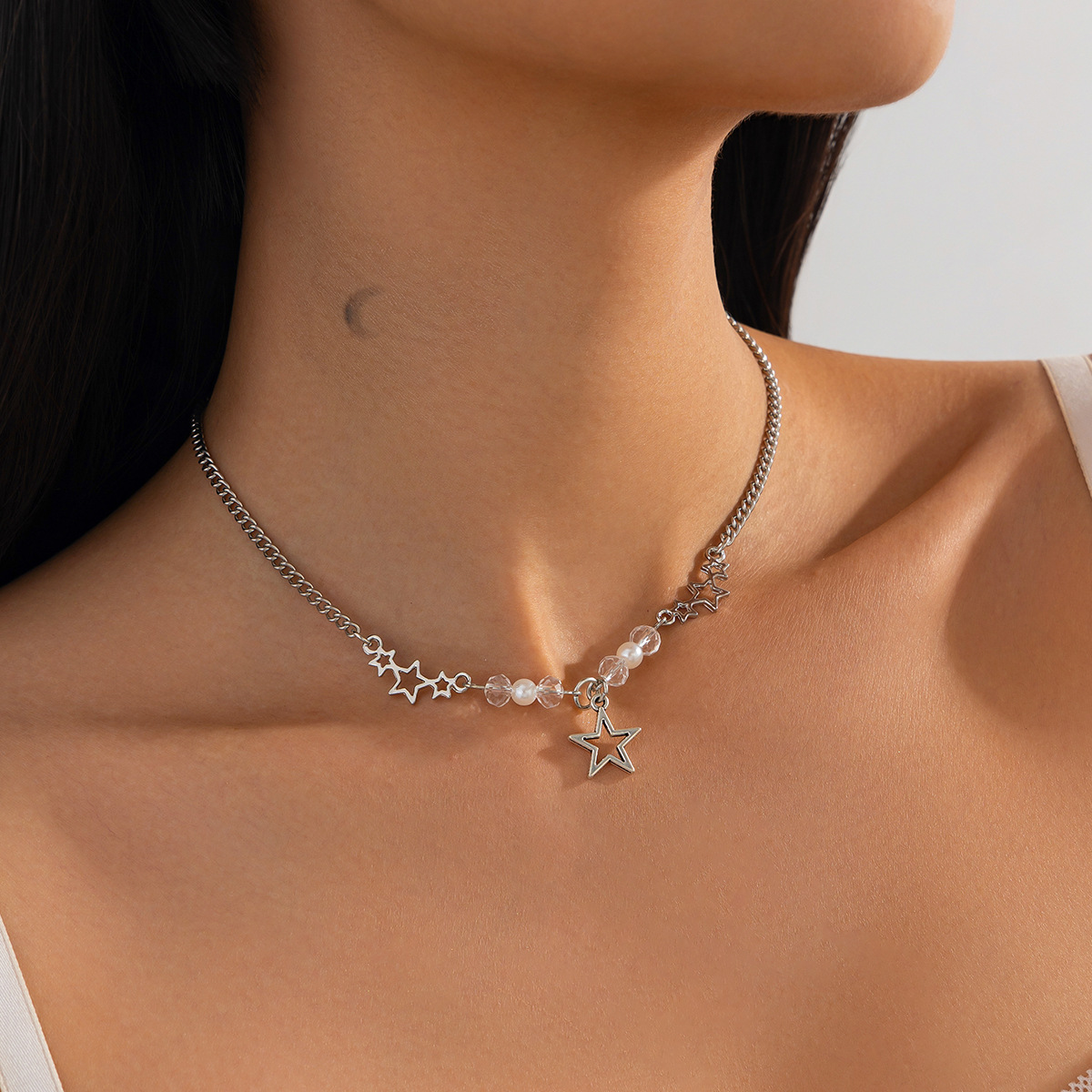 New style of cross-border European and American jewelry, InS-style five-pointed star alloy pendant collarbone chain, fashionable pearl multi-layer necklace Specification drawing