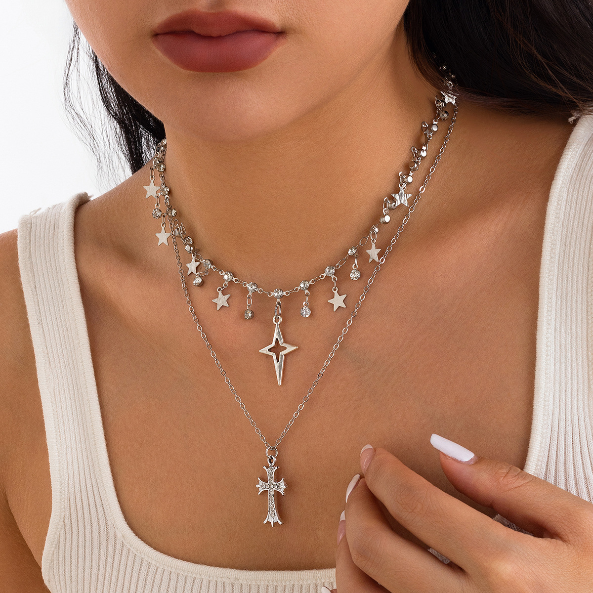 European and American cross-border jewelry punk style cross diamond pendant necklace, personalized multi-layer alloy collarbone chain for women Specification drawing