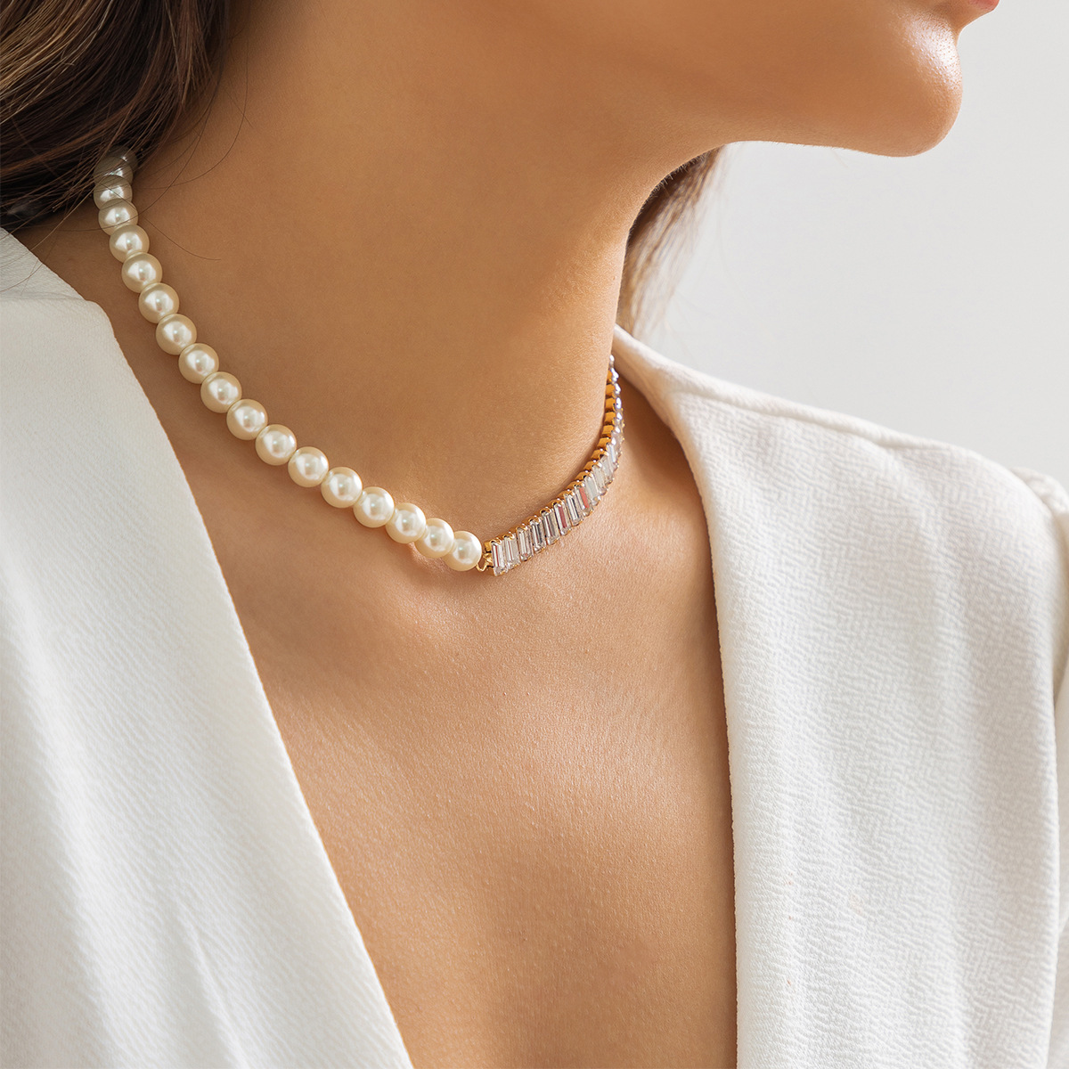 European and American cross-border jewelry hip-hop double-layer water diamond claw chain collarbone chain simple geometric square zircon pearl necklace details Picture