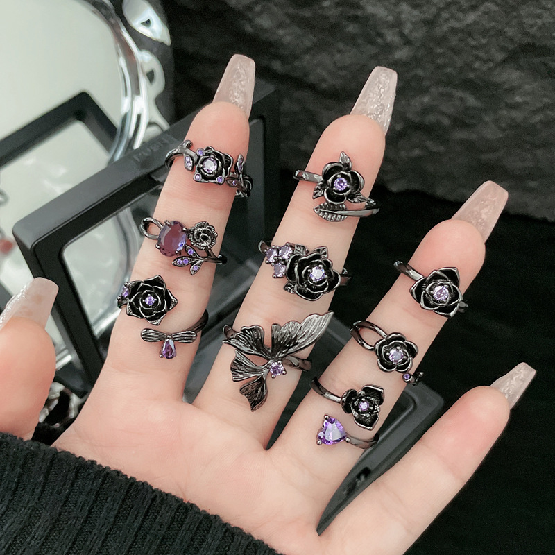 Retro, fashionable, cool, dark rose flower open ring, feminine charm, hip-hop and dancing personality, index finger ring accessory details Picture