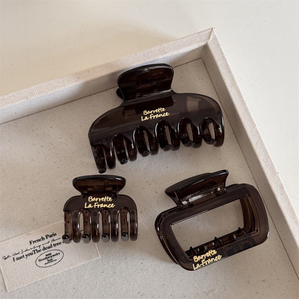 Korean version gold label letter simple square grabber for women, half a hair clip at the back of the head, medium-sized updo, shark clip headwear Specification drawing