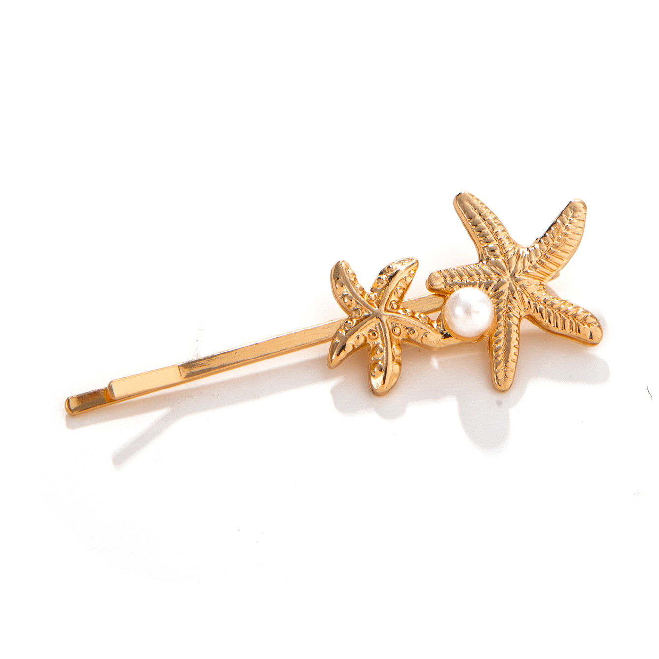 New Instagram-style, retro, niche and high-end hair accessories from Europe and America, braided hair decorations, hair clips with a loop pattern design Item Picture