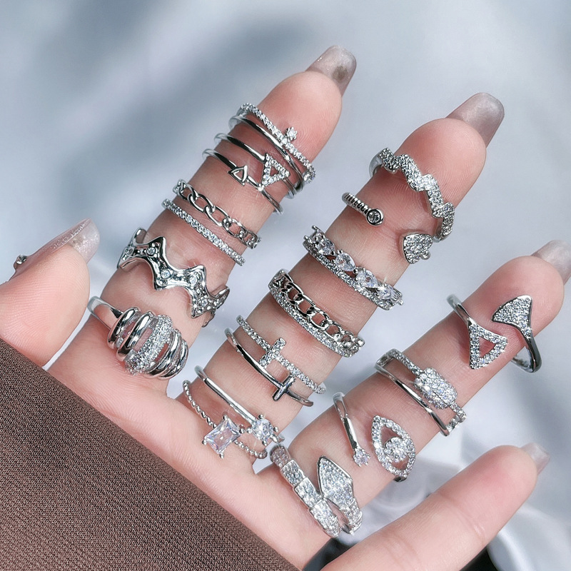 High-end, irregularly inlaid zircon, elegant open ring, ins, cold style, light luxury, fashionable, hot girl, sweet and cool ring Specification drawing