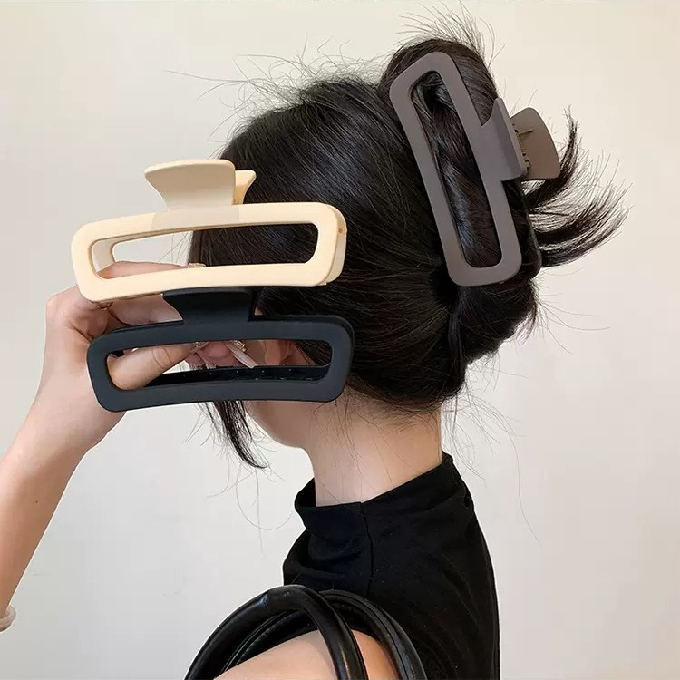 Acrylic matte square hair clips with a retro style, large female hair volume, high-end hair accessories, shark clips, extra-large size full figure