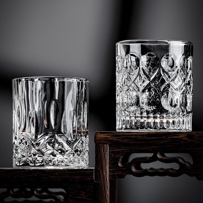 50ml one or two glass white spirit cups, household three or two small wine cups, thick-bottomed Jinshan gold foil two or two spirits cups Application Scenario