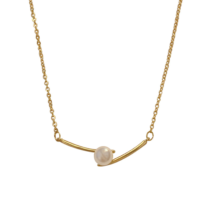 Single pearl pendant, golden necklace, women's light luxury, niche design sense, collarbone chain, neck chain, choker style Item Picture
