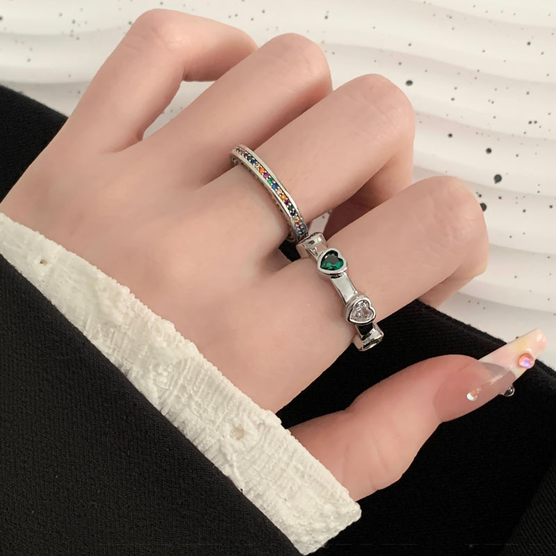 ins Cold and elegant, light luxury, colorful heart-shaped zircon open ring, a niche design for women, with a unique and versatile style full figure