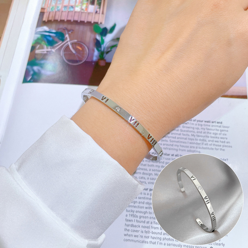 【 All-titanium Steel 】 European and American INS style digital titanium steel bracelet, minimalist cross-border retro fashionable stainless steel jewelry Application Scenario