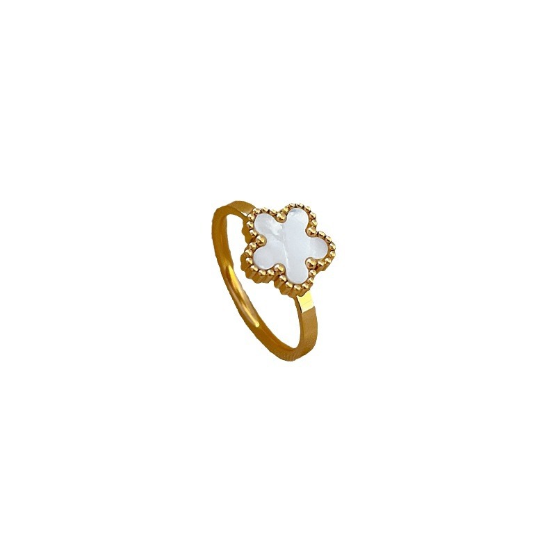 【 Non-fading 】 Black and white flower titanium steel cold style dance ring for men and women, trendy and simple food rings on Instagram Item Picture