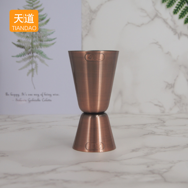 Stainless steel double-headed measuring cup 20/40ml, bar tool, wine measuring device, cocktail glass, cocktail measuring spoon, ounce cup Application Scenario