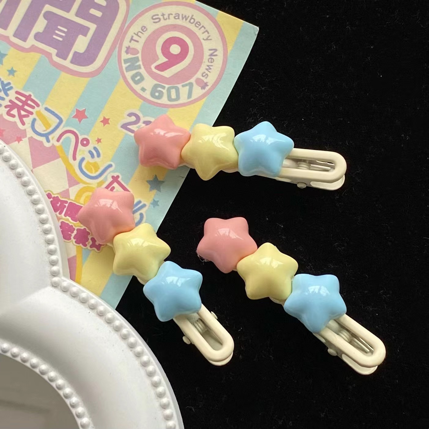 Cream-style five-pointed star cute hair clips, children's back head broken hair clips, forehead bangs clips, primary school hair clips details Picture