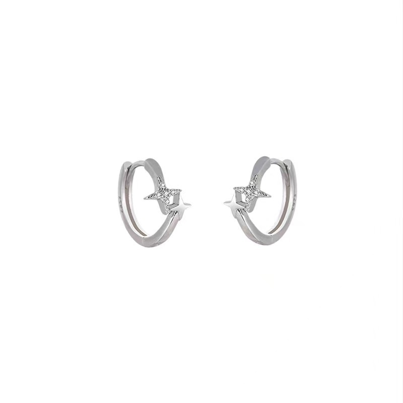 Star ear studs, a niche design for women with a slightly diamond-encrusted star stud, are a new type of light luxury and high-end spring/summer earrings for 2025 Item Picture