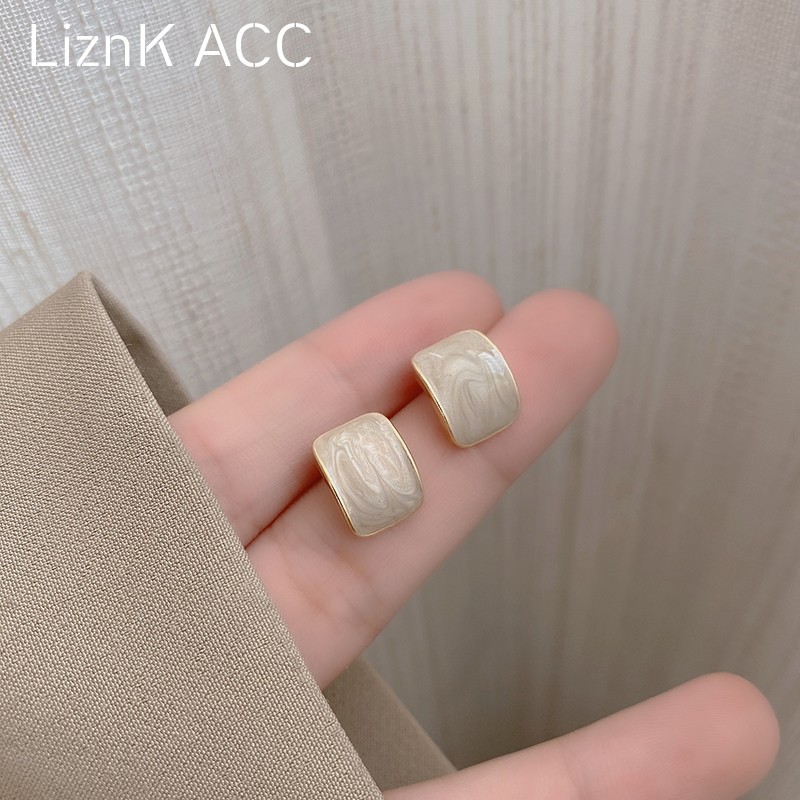 s925 Silver needle fashionable, simple and versatile geometric earrings, high-end design for women, glazed texture stud earrings full figure