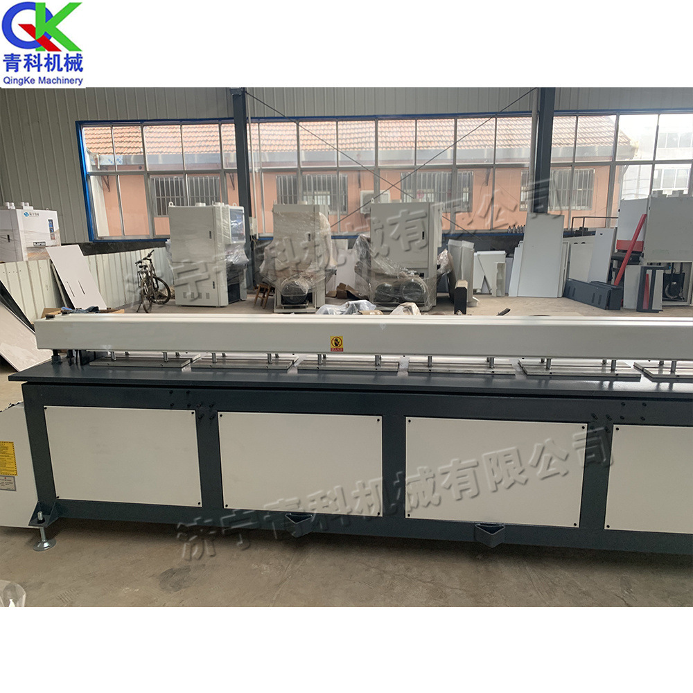 Fully automatic plate welding and rolling machine, plastic plate spot welding and rolling machine, hot plate heating welding and melting rolling machine Specification drawing