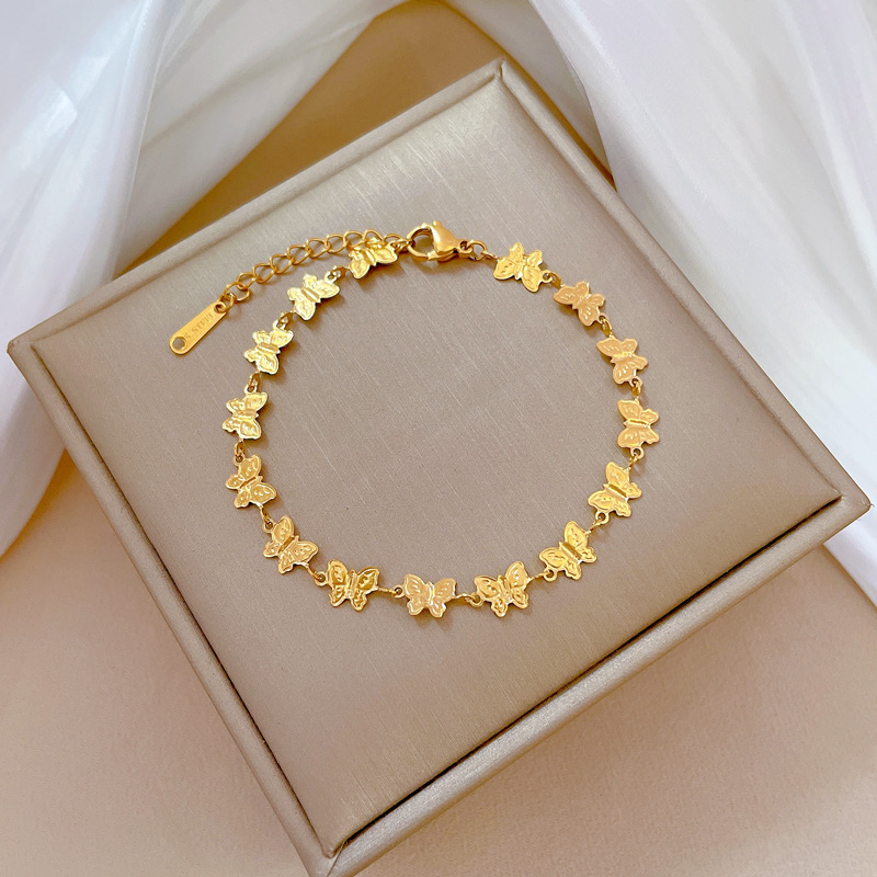 【 All-titanium Steel 】 Butterfly retro Dongdaemun, minimalist style, gold bracelet inside the furnace, female Internet celebrity, retro best friend details Picture