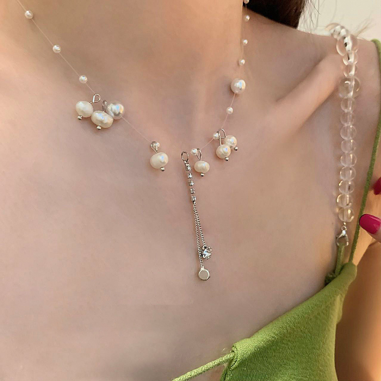 Pearl necklace for women's Summer 2023, a new and niche design with a fringed collarbone chain, a light luxury neckchain accessory Specification drawing