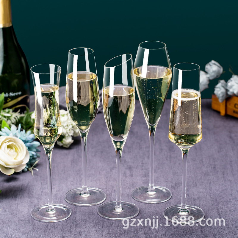 Gift box set: Champagne glass, tall glass, glass wine glass, household cocktail glass, factory wholesale, crystal glass full figure